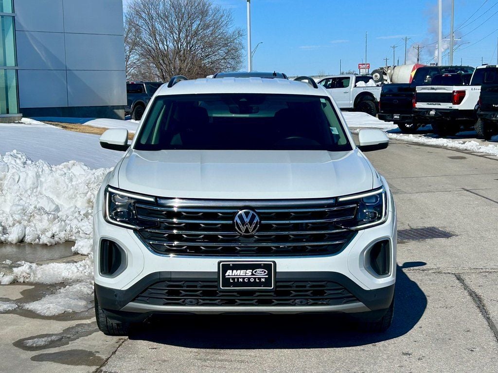 2025 Volkswagen Atlas 2.0T SE w/Technology
