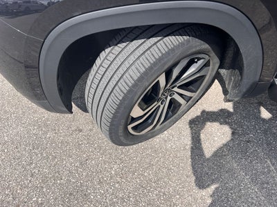 2021 Volkswagen Atlas SEL Premium