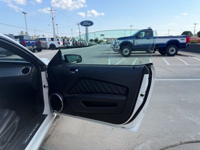 2013 Ford Mustang V6 Premium