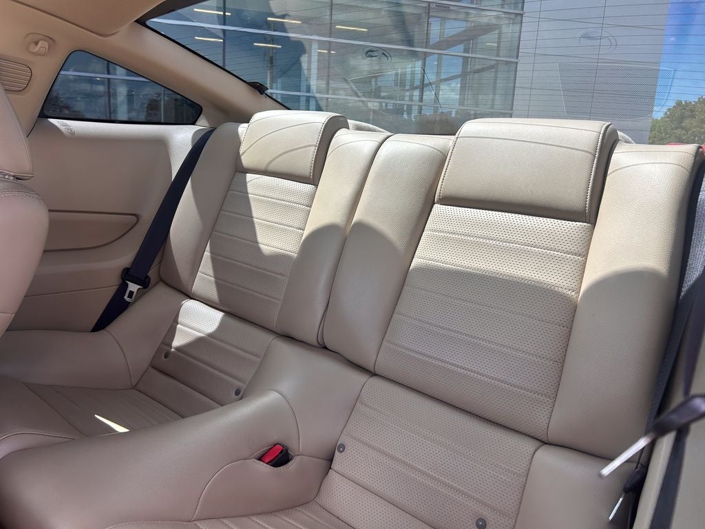 2006 Ford Mustang Base