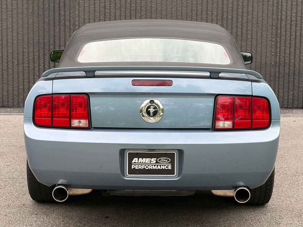 2006 Ford Mustang V6