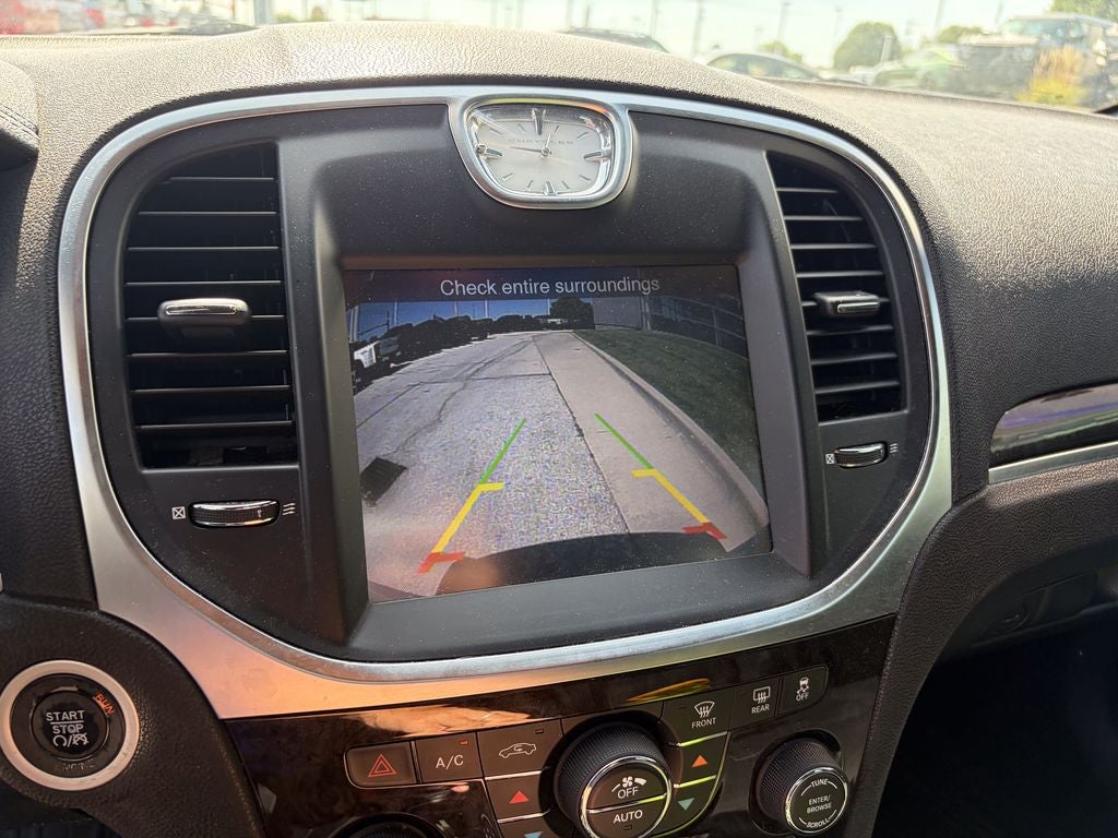 2011 Chrysler 300 Limited