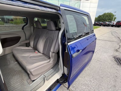 2018 Chrysler Pacifica L