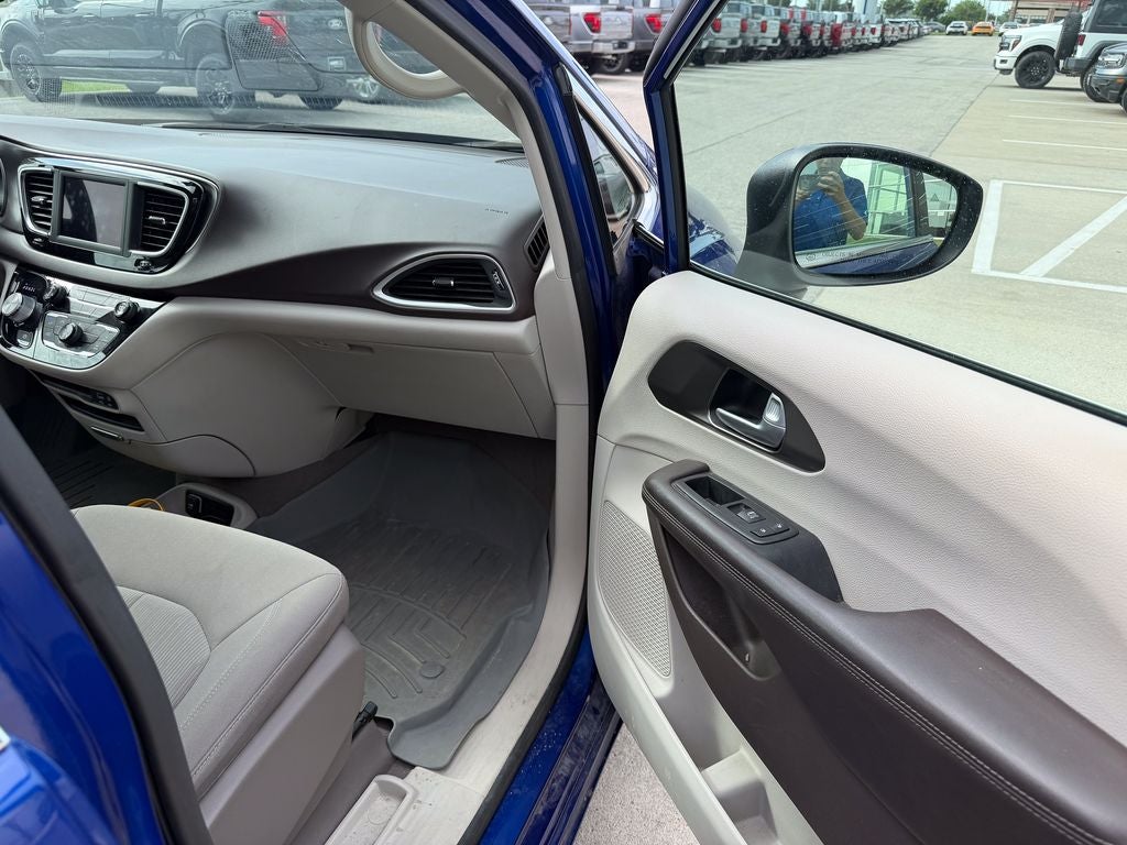 2018 Chrysler Pacifica L