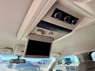 2012 Chrysler Town & Country Touring