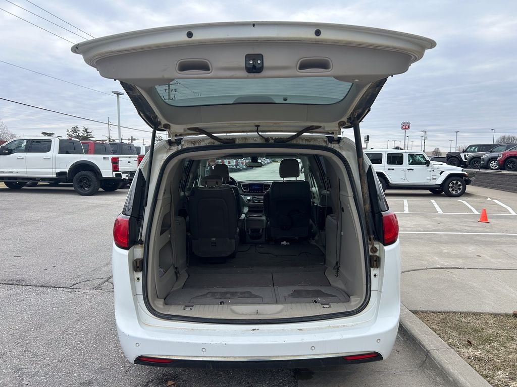 2017 Chrysler Pacifica Touring L