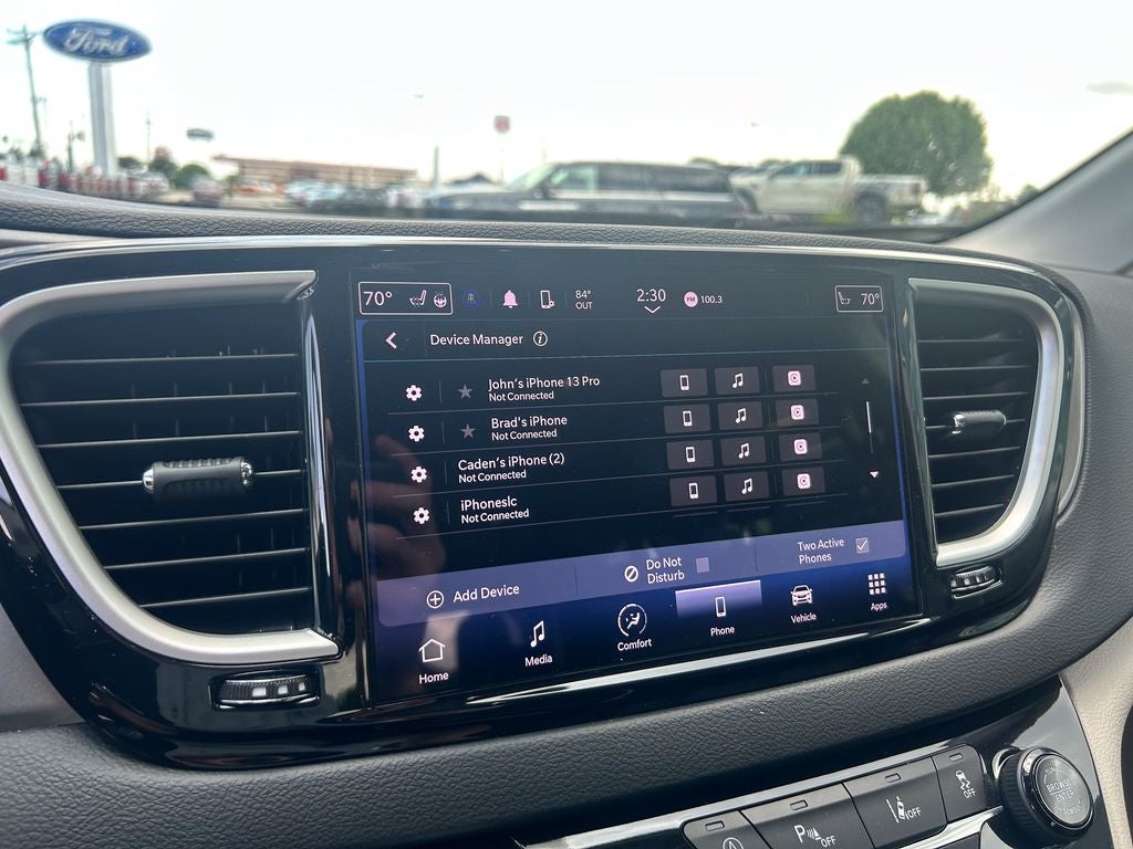 2023 Chrysler Pacifica Touring L