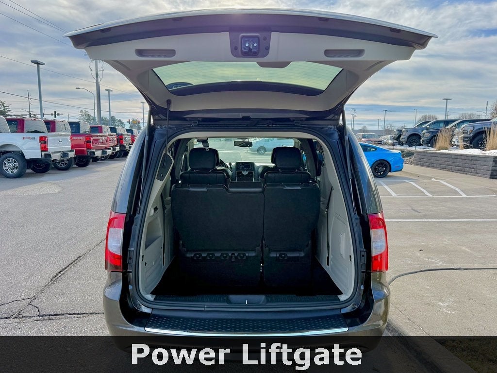 2014 Chrysler Town & Country Touring-L 30th Anniversary