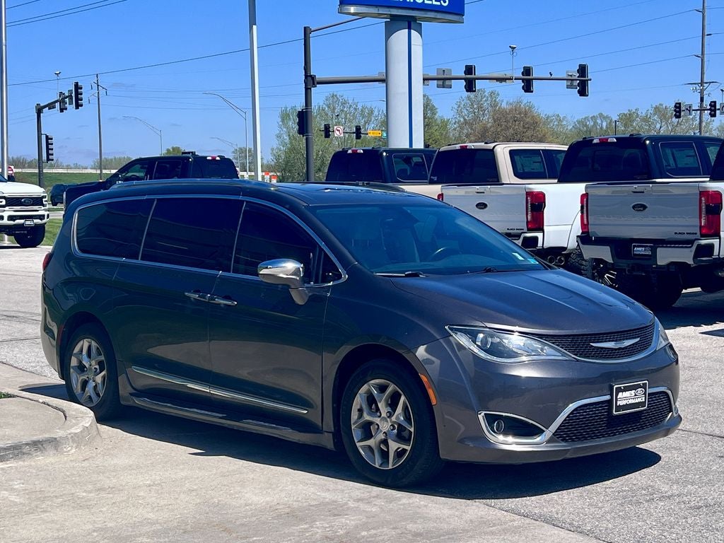 2017 Chrysler Pacifica Limited