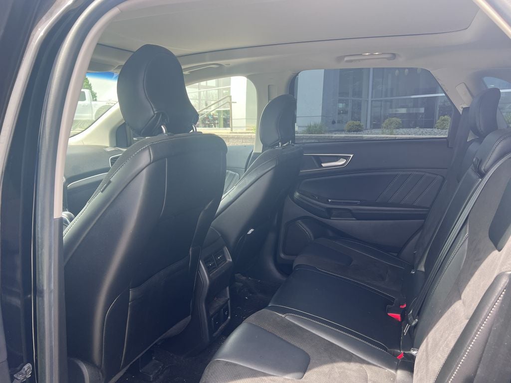 2017 Ford Edge Sport