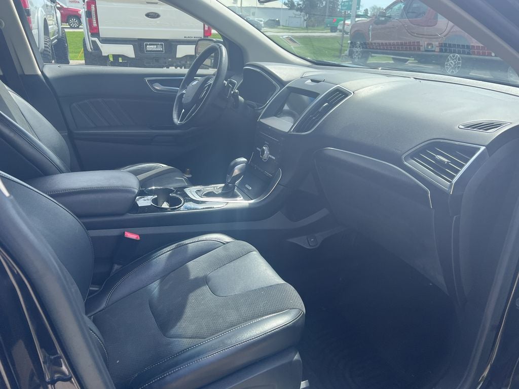 2017 Ford Edge Sport