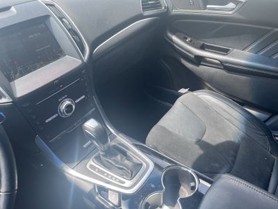 2017 Ford Edge Sport