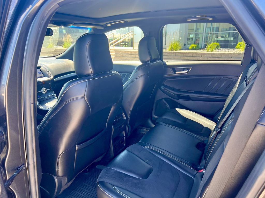 2020 Ford Edge ST