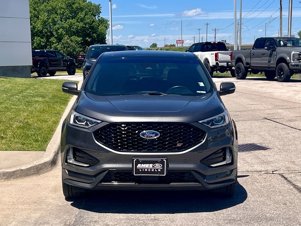 2020 Ford Edge ST