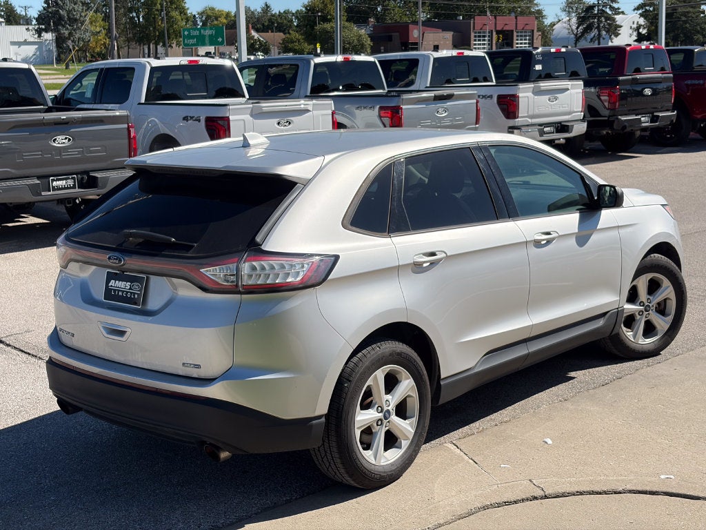 2016 Ford Edge SE