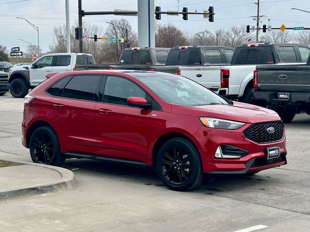 2023 Ford Edge ST Line