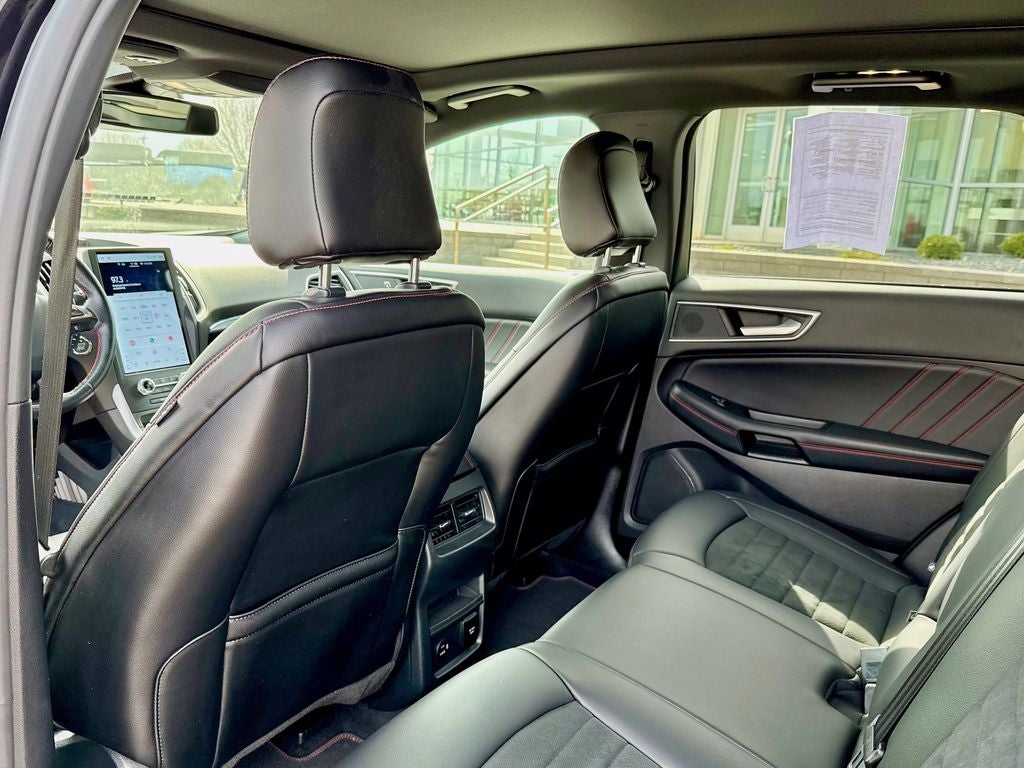 2021 Ford Edge ST Line