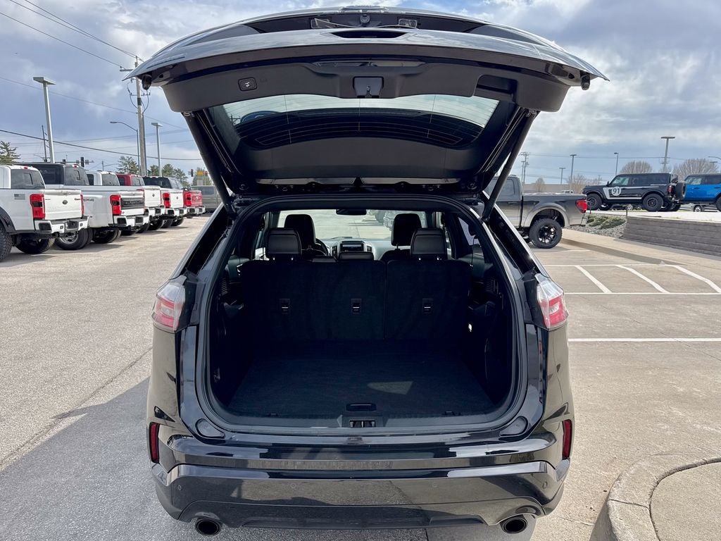 2021 Ford Edge ST Line