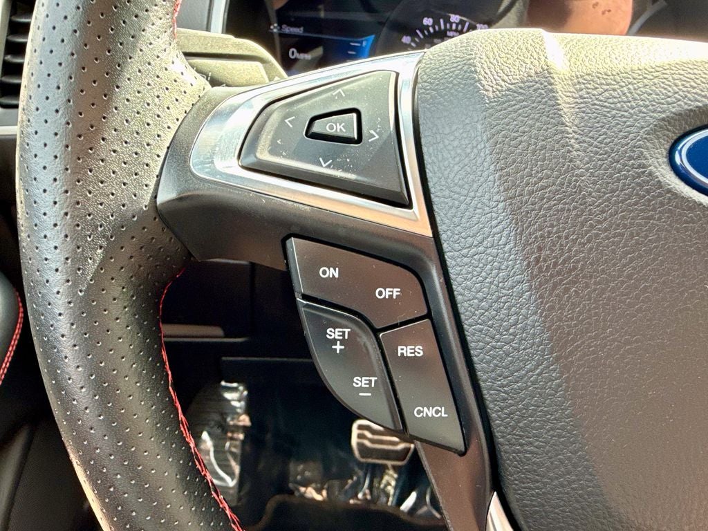 2021 Ford Edge ST Line