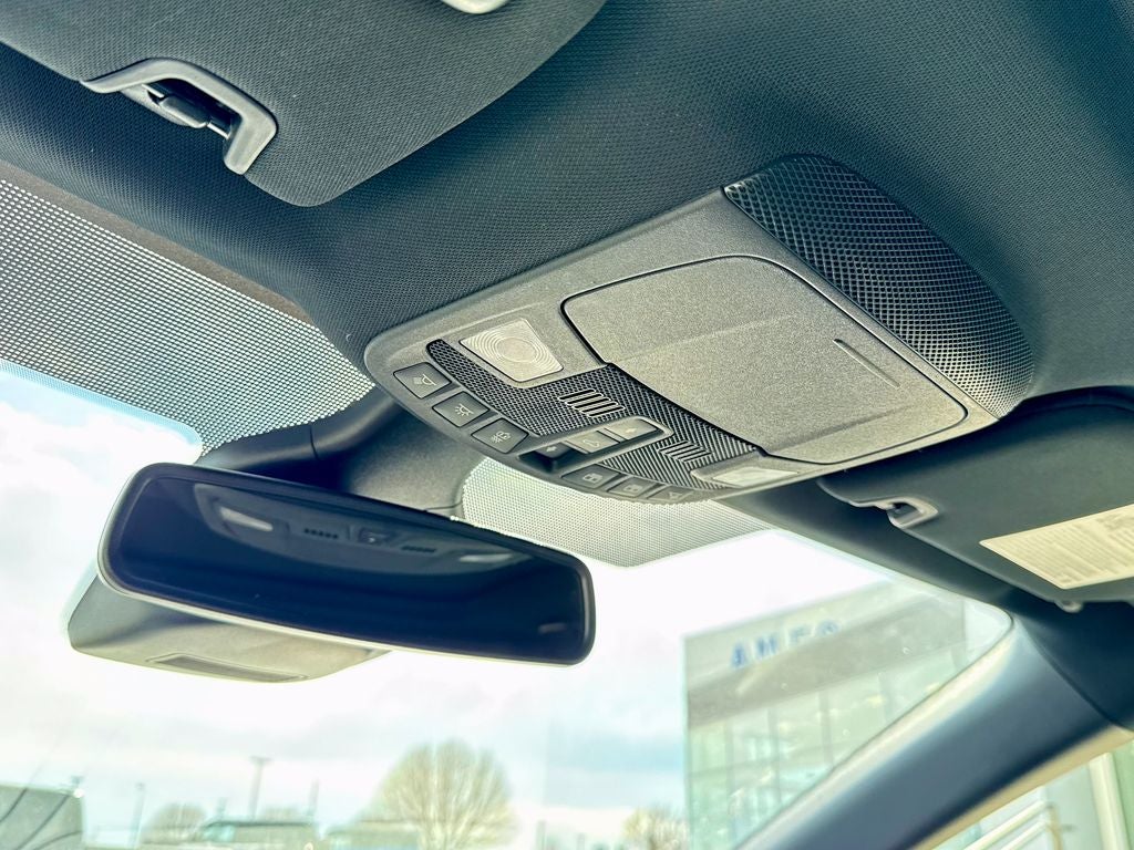 2021 Ford Edge ST Line