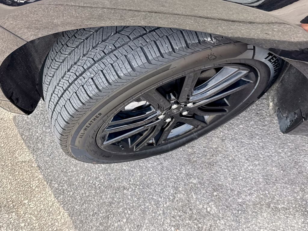 2021 Ford Edge ST Line