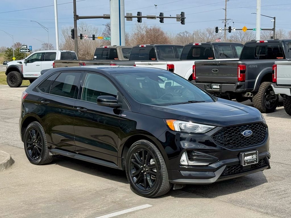 2021 Ford Edge ST Line