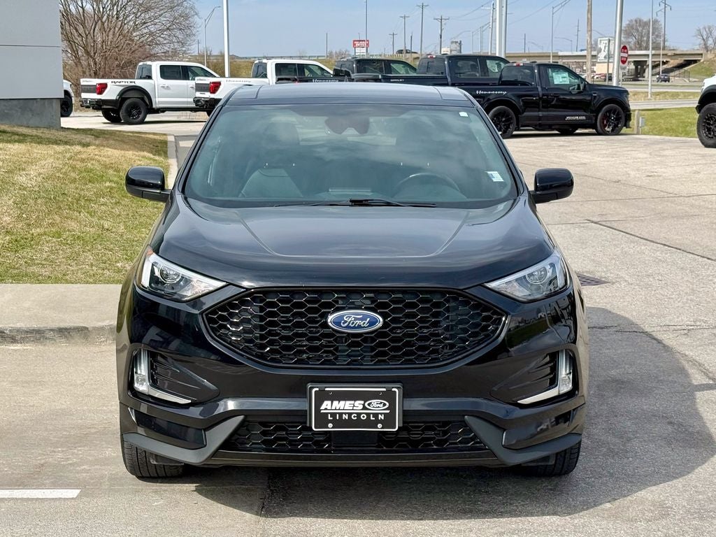2021 Ford Edge ST Line