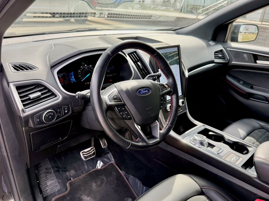 2021 Ford Edge ST Line