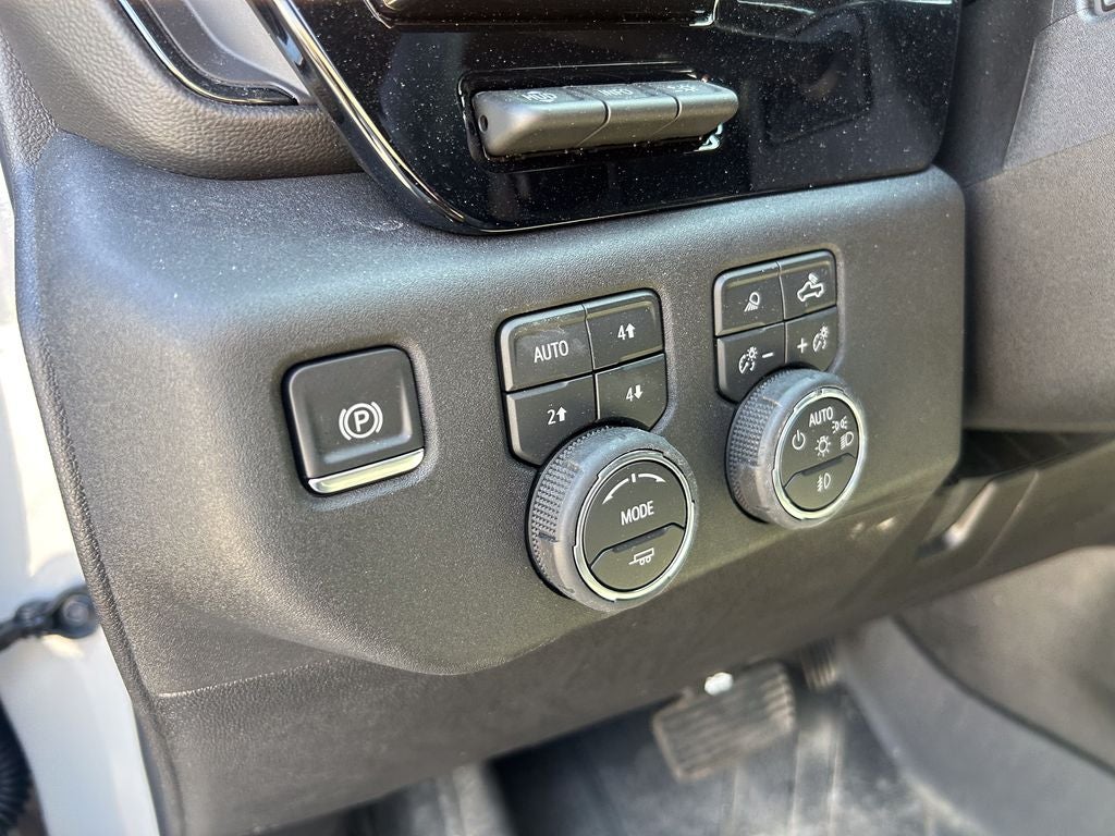 2026 Chevrolet Silverado 2500HD ZR2