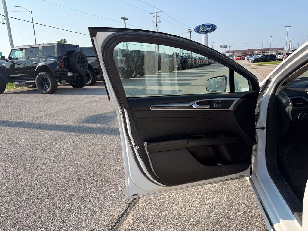 2019 Ford Fusion SEL