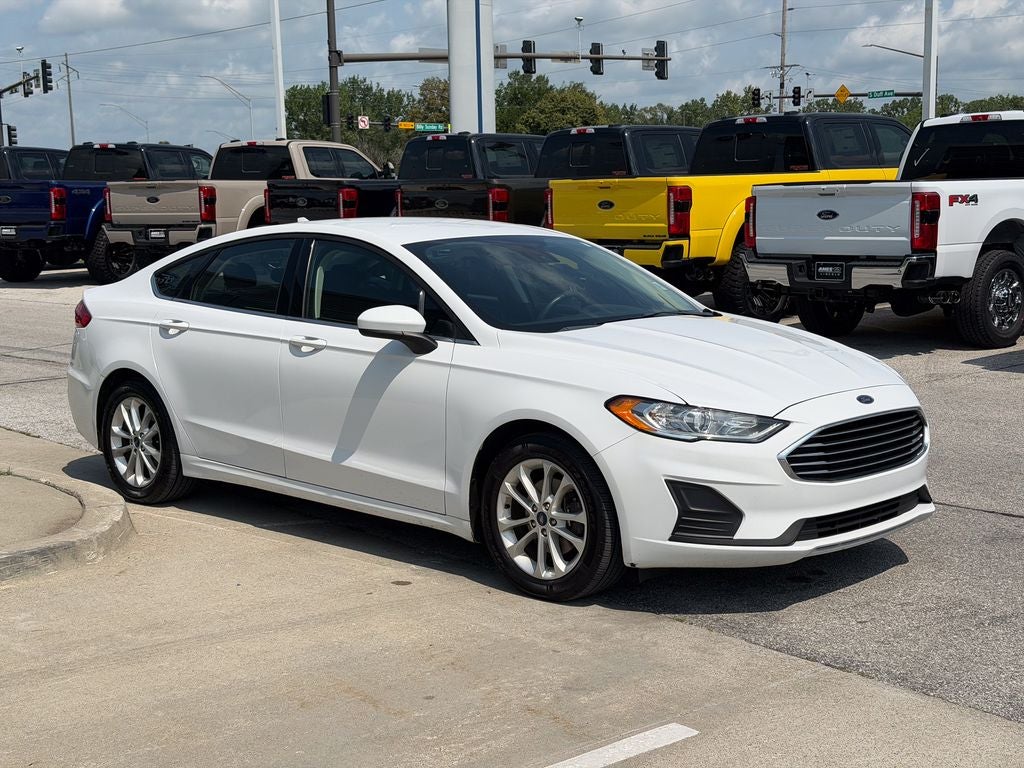 2020 Ford Fusion SE