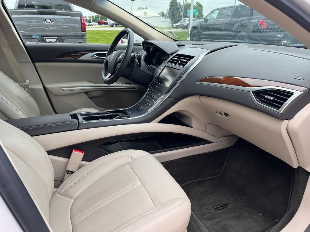 2016 Lincoln MKZ Reserve