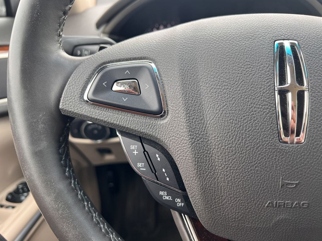 2016 Lincoln MKZ Reserve