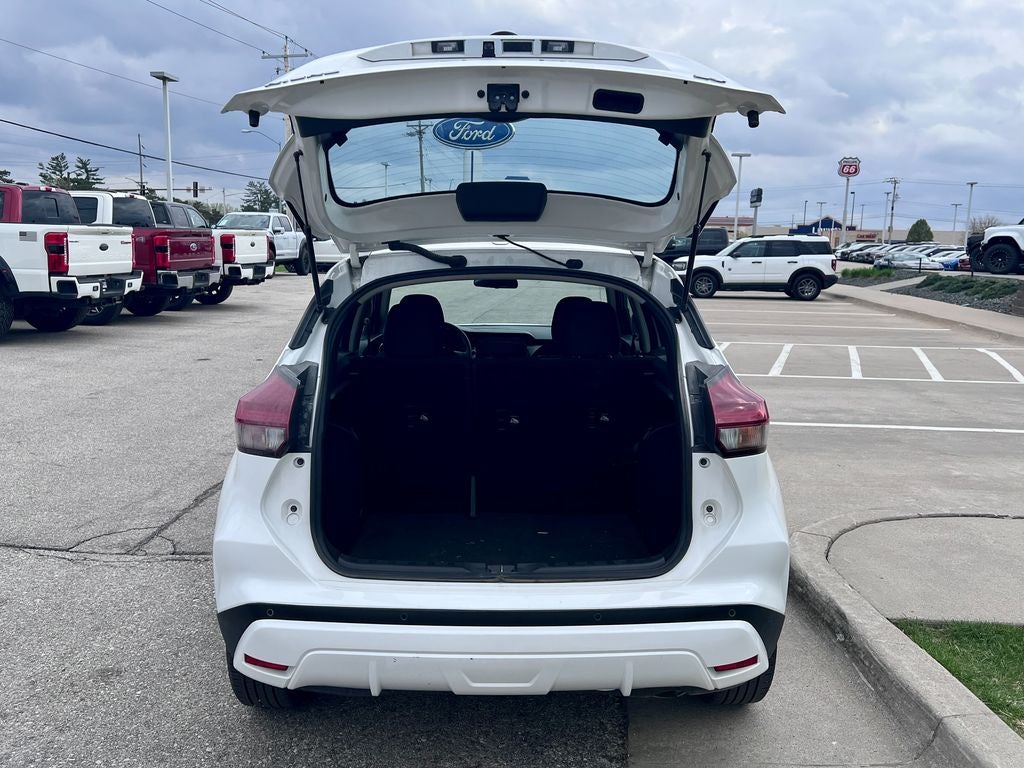 2021 Nissan Kicks SV