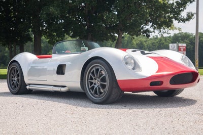 2010 Lucra LC470 Base
