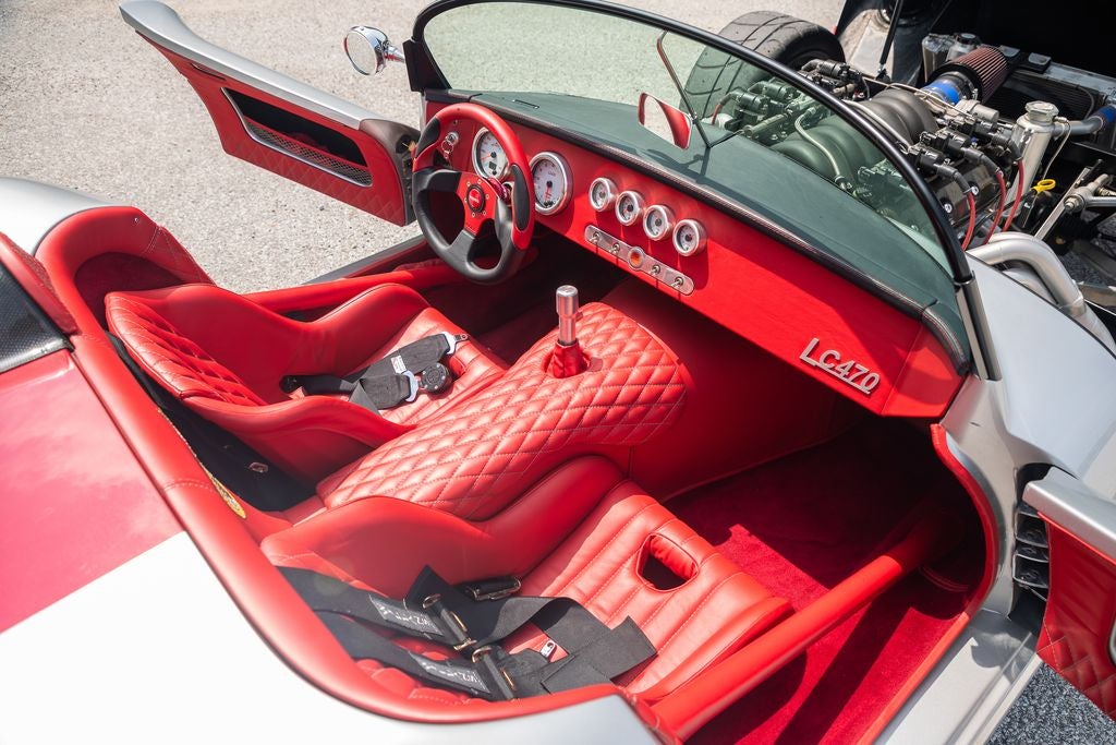 2010 Lucra LC470 Base