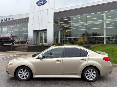2010 Subaru Legacy 2.5i Premium