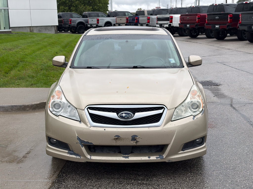 2010 Subaru Legacy 2.5i Premium