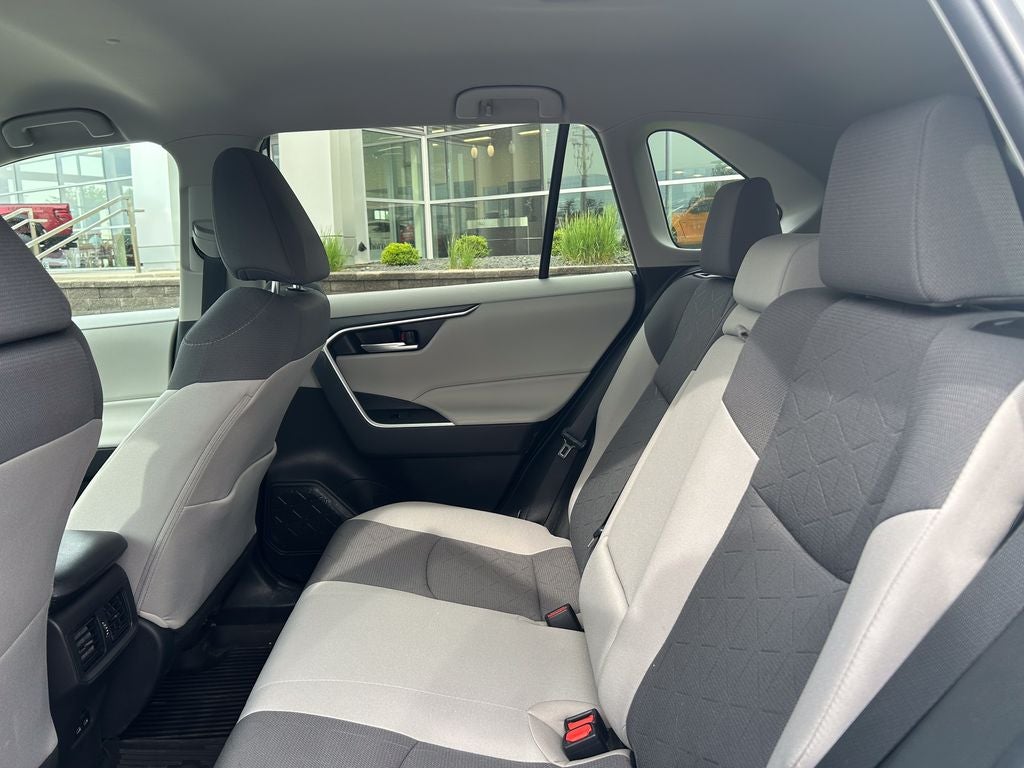 2023 Toyota RAV4 Hybrid XLE