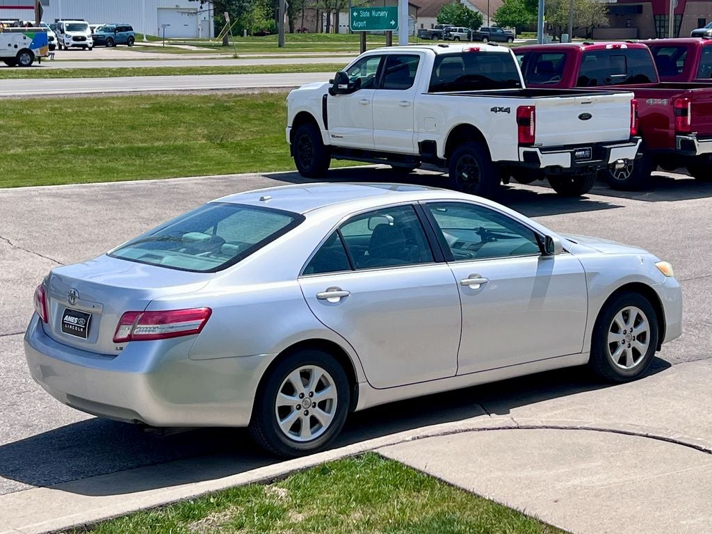 2010 Toyota Camry LE