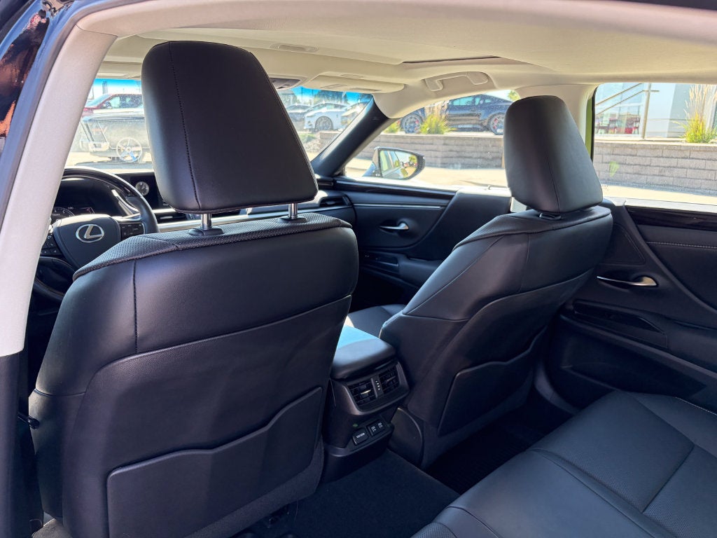 2021 Lexus ES 250