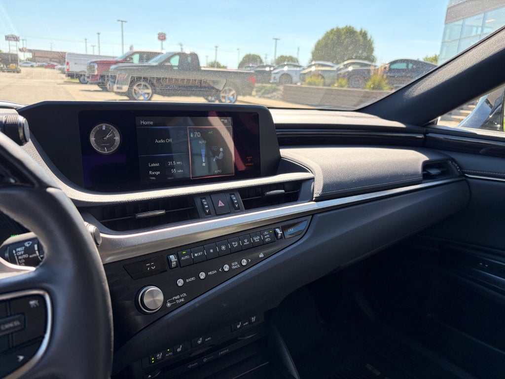 2021 Lexus ES 250