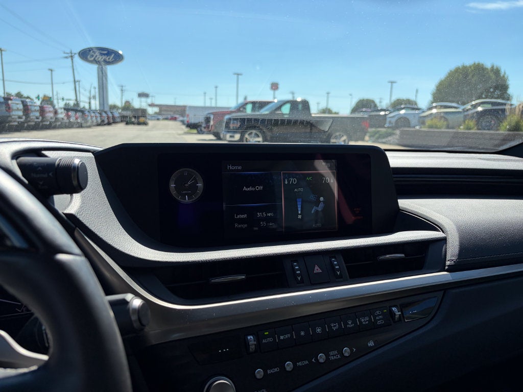2021 Lexus ES 250