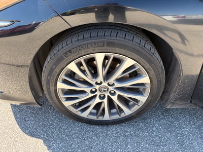2021 Lexus ES 250