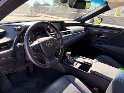 2021 Lexus ES 250