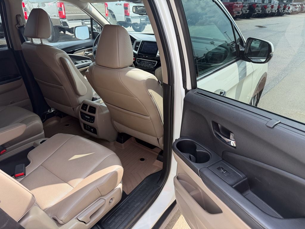 2016 Honda Pilot Elite