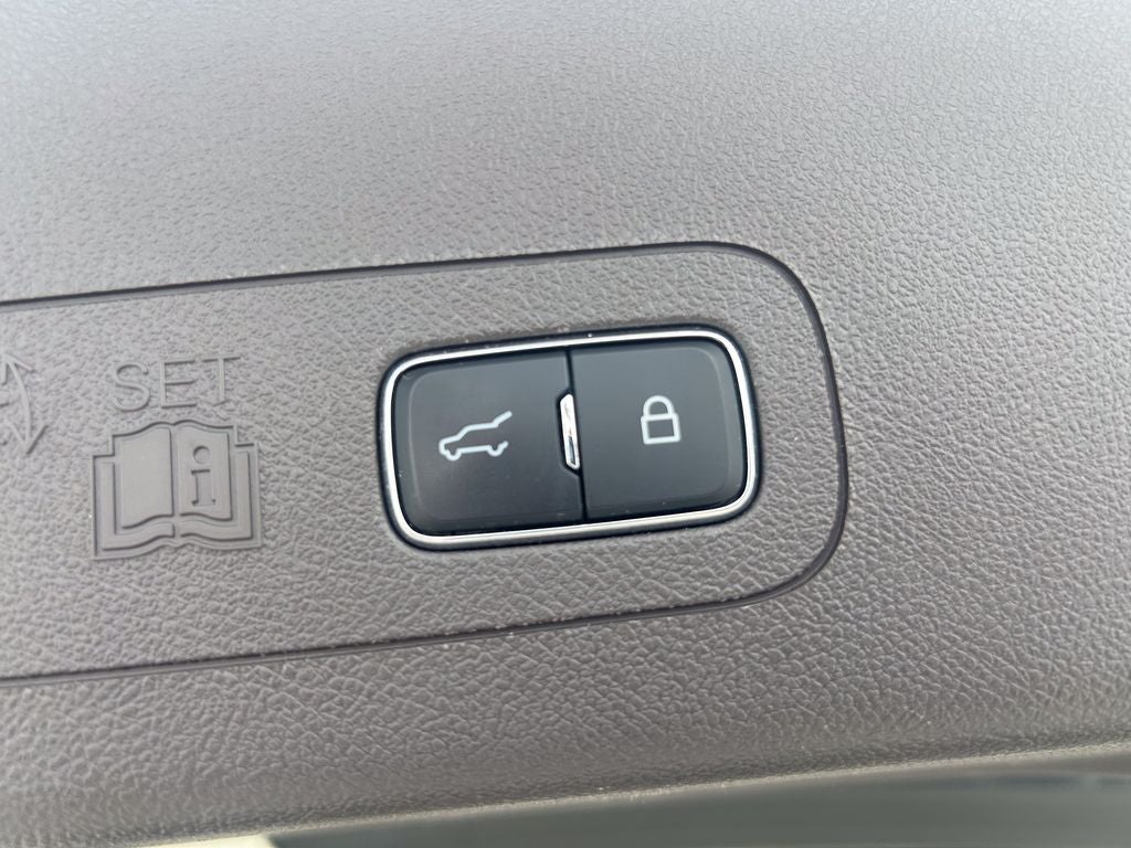 2023 Lincoln Aviator Standard