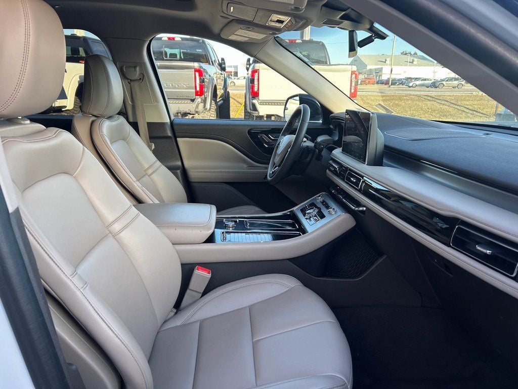 2023 Lincoln Aviator Standard