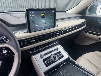 2023 Lincoln Aviator Standard