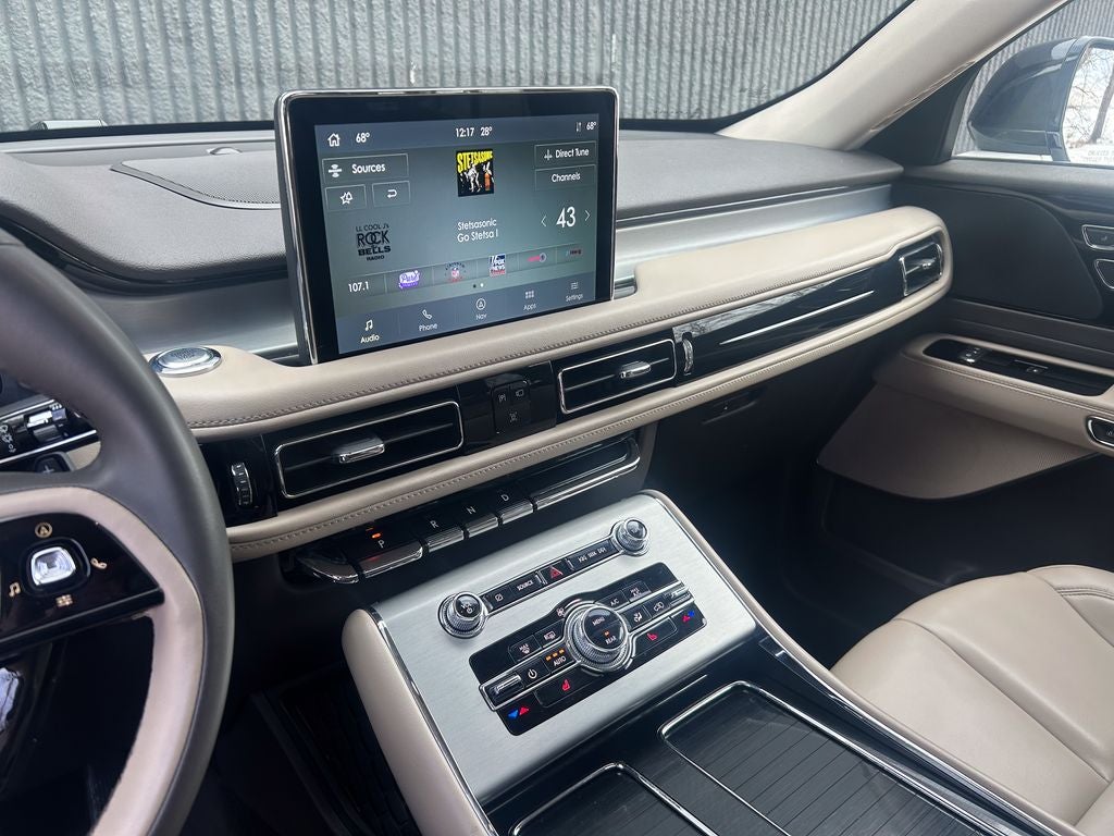 2023 Lincoln Aviator Standard